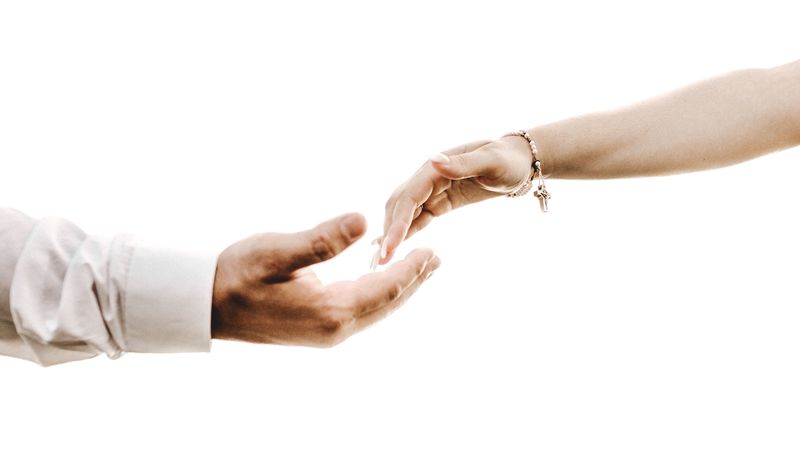 hands, touch, love, couple, romance, 4k