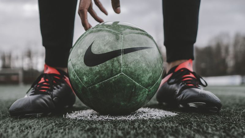 footballball, ball, football, football player, lawn, 4k