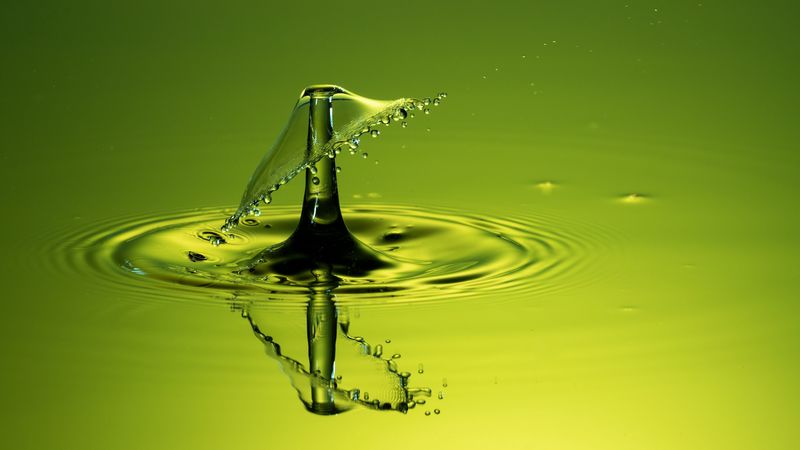 drop, splash, macro, liquid, green, 4k