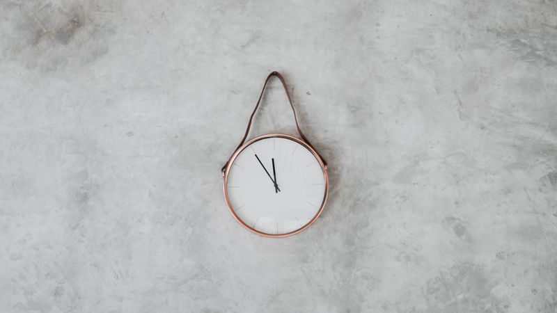 clock, dial, time, wall, texture, 4k