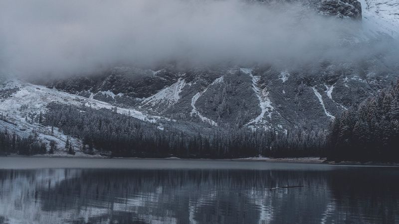 mountains, lake, clouds, snowy, shore, 4k