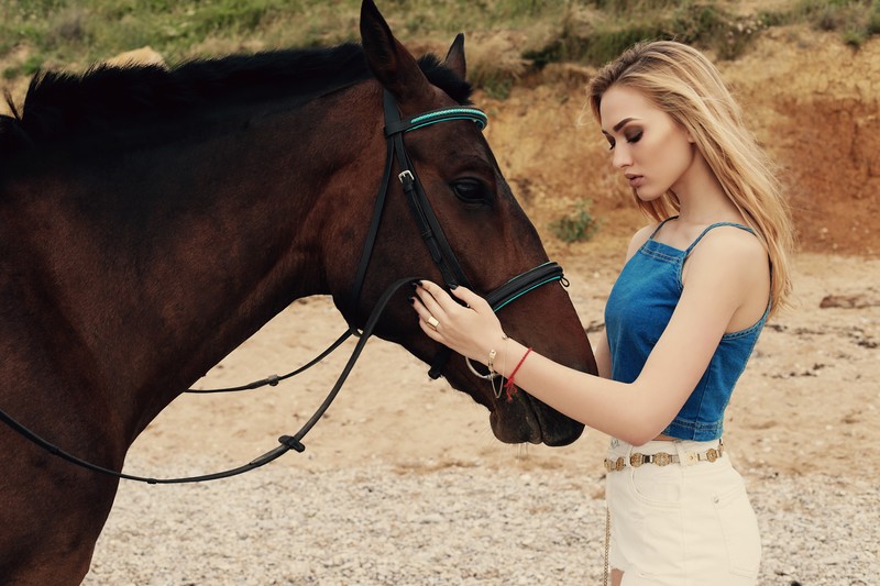 blonde, girls, model, hd, 4k, 5k, horse