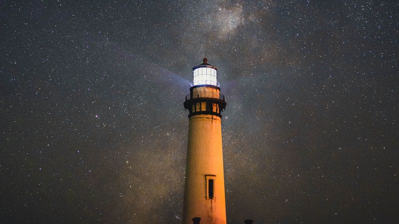 lighthouse, building, night, starry sky, dark, 4k