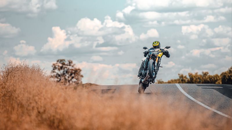motorcycle, motorcyclist, stunt, bike, road, 4k