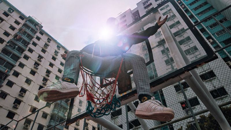 man, basketball hoop, sunlight, buildings, flare, 4k