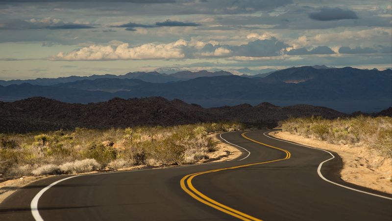 road, marking, hills, winding, distance, 4k