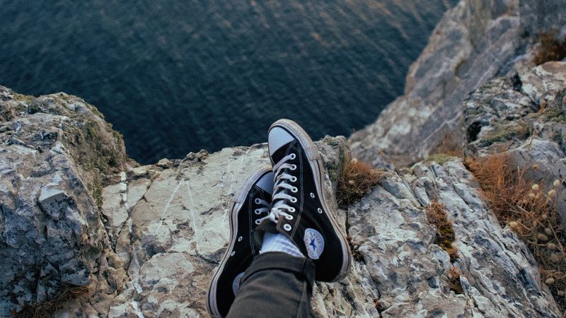 cliff, sea, legs, rock, overview, 4k