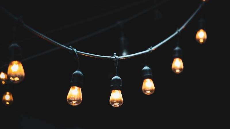 light bulbs, wire, garland, light, lighting, 4k