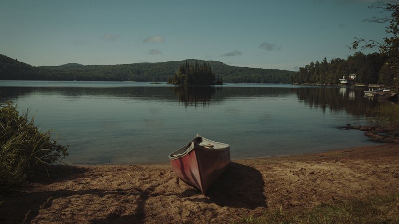 lake, boat, shore, nature, landscape, 4k