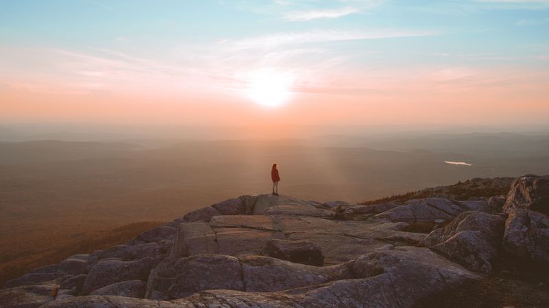 mountains, dawn, silhouette, fog, peak, loneliness, 4k