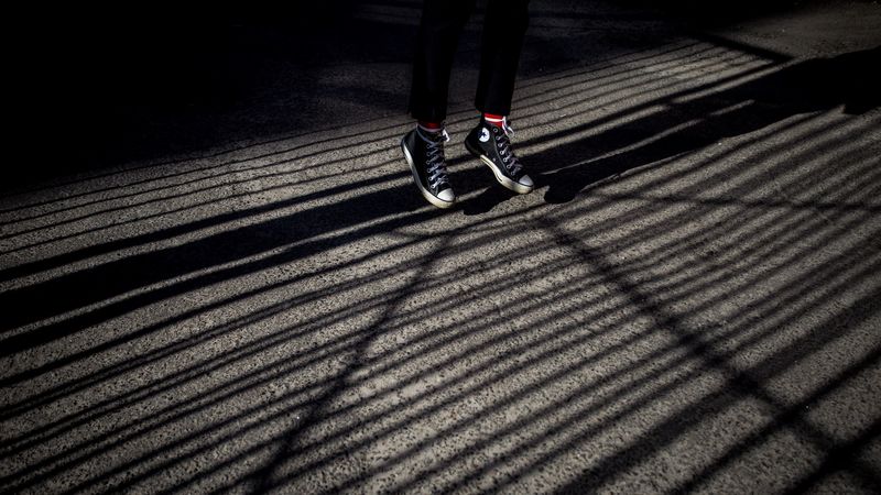 legs, jump, sneakers, shoes, shadow, 4k