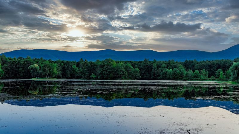 hill, water, trees, reflected, rays, 4k
