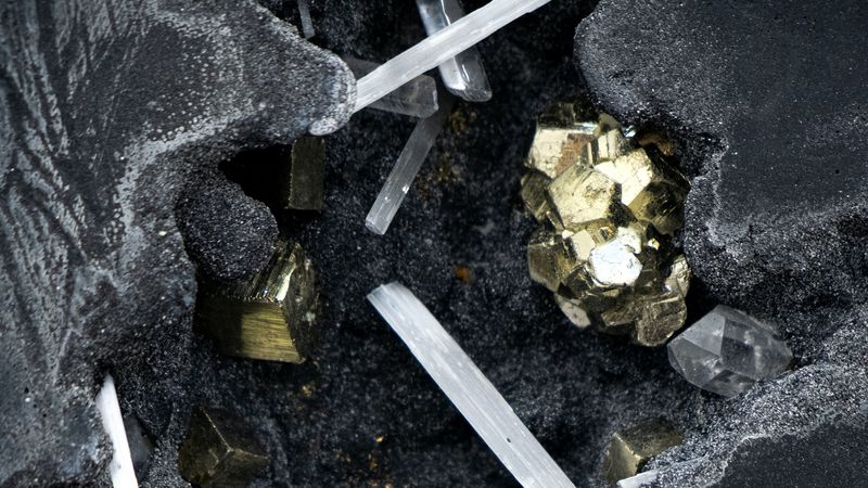 gold, crystals, minerals, rocks, stones, 4k