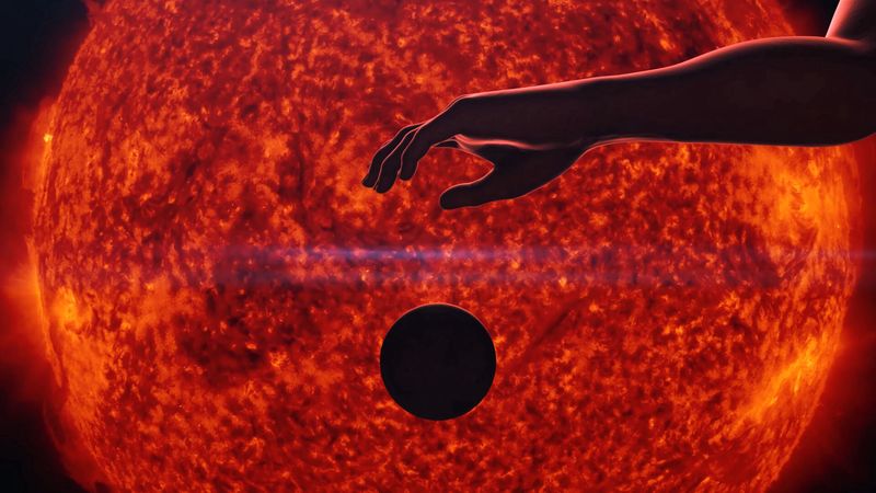 ball, hand, sun, surface, fiery, art, 4k
