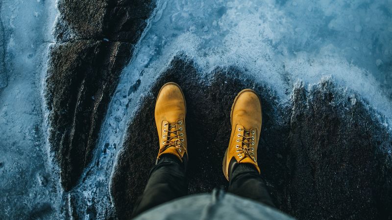 legs, boots, water, shore, stone, 4k