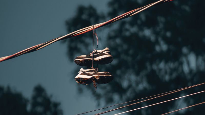 wires, sneakers, shoes, cable, 4k