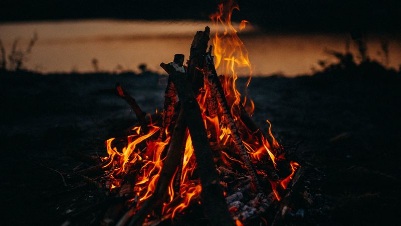 bonfire, fire, flame, dark, dusk, 4k