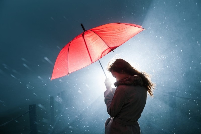 people, women, umbrella, dark, lights, women outdoors, grey coat, brunette, backlighting, rain