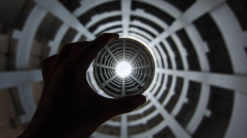 crystal ball, sphere, reflection, optical illusion, tunnel, 4k