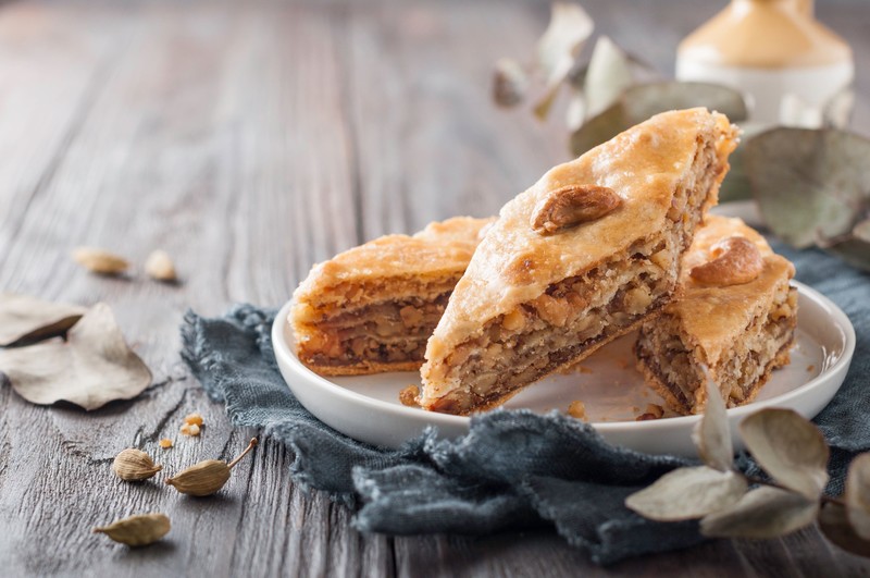 sweets, food, dessert, wooden surface