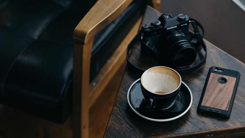 cup, camera, phone, table, 4k