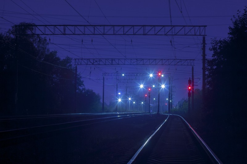 night, traffic lights, railway, blue, violet