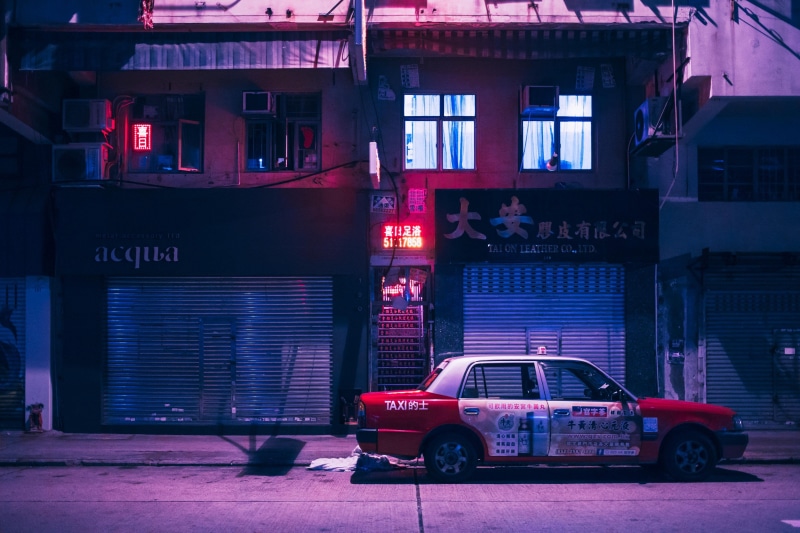 motor vehicle, white, OutRun, mode of transportation, road, built Structure, city Life, 4K, transportation, building, vaporwave, garage, city, outdoors