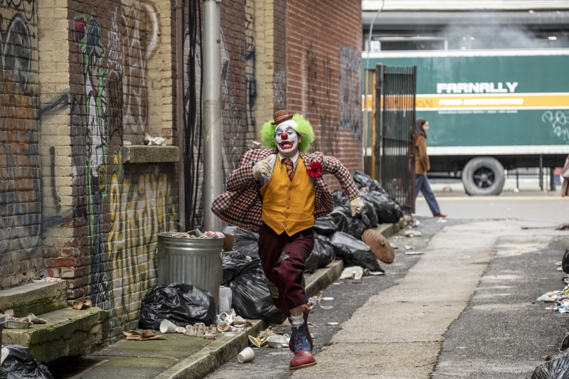 5K, Batman, running, DC Universe, Joaquin Phoenix, super villain, Joker (2019 Movie), villain, comics, Joker, clown, DC Comics, movie characters