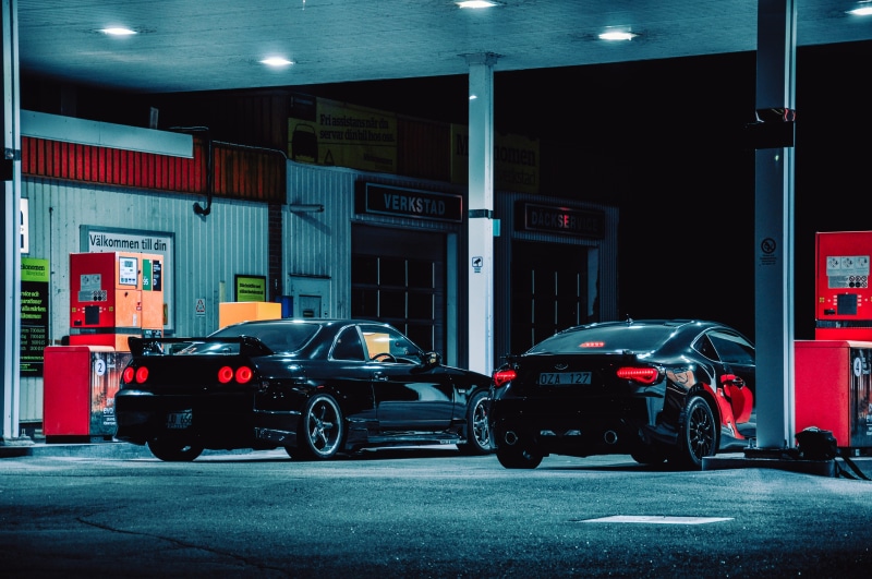 jdm, tire, built structure, red, building exterior, gasoline, parking lot, automobile, motor vehicle, transportation, store, car wheel, brz, machine, stationary