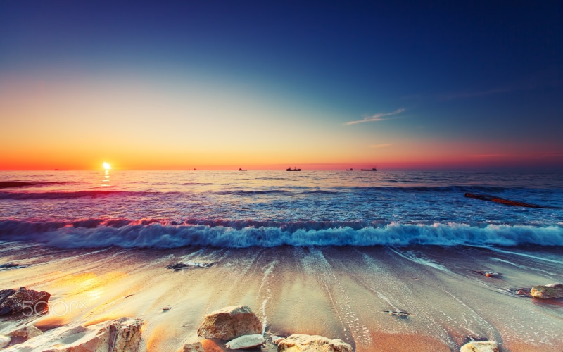 mobile, beach, beautiful, sunrise, sea, ships, laptops, phones, horizon, waves, sandy, desktop, landscape, 4K