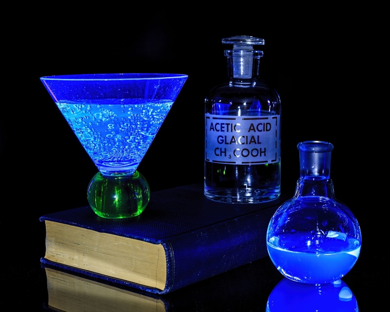 abstract, ultraviolet, blue, poison, research, chemistry, college, studio shot, background, electrons, drinkology, excited, container, liquid, alcohol