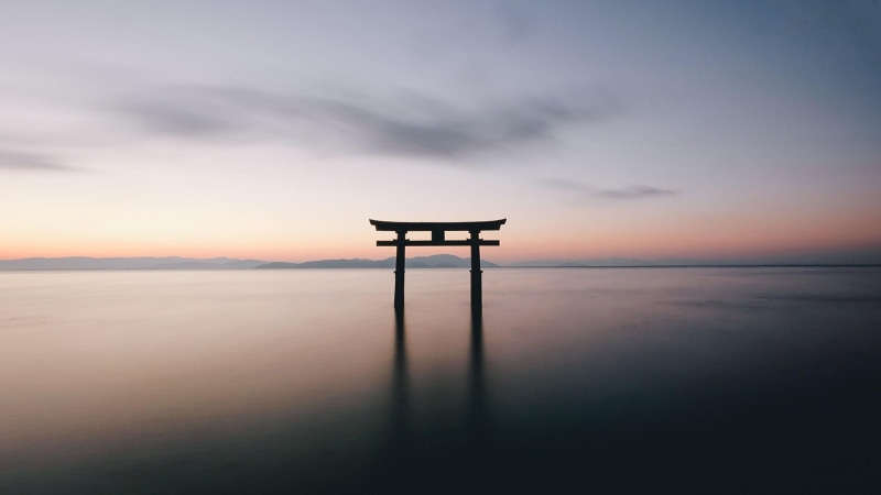torii, relax, mood, spirit, atmosphere, water, relaxing, ocean, evening, dusk, picture, sunset, gateway, traditional, gate, torii gateway, 4K, calm, sky