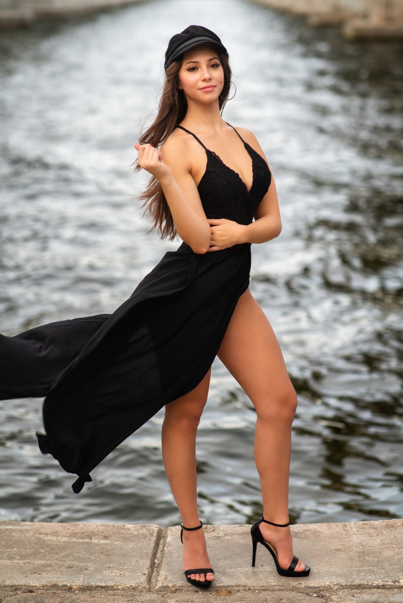 1080P, strap, young women, looking at viewer, spaghetti, beautiful people, beautiful woman, haute couture, outdoors, black, women, full length, looking at camera
