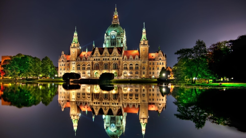 waterfront, culture, symmetry, historical, famous, cathedral, buildings, capital, life, landmark, built structure, europe, travel destinations, spire, government