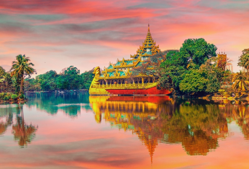 place of worship, reflection, east Asian Culture, water, temple - Building, spirituality, history, outdoors, 4K, asia, famous Place, pagoda, the past