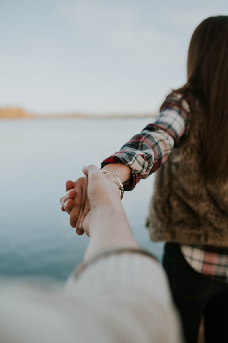 water, hand, day, man, holding, photography, women, Proposal, shallow, females, romance, s, men, focus, real people, two People, leisure activity, heterosexual Couple