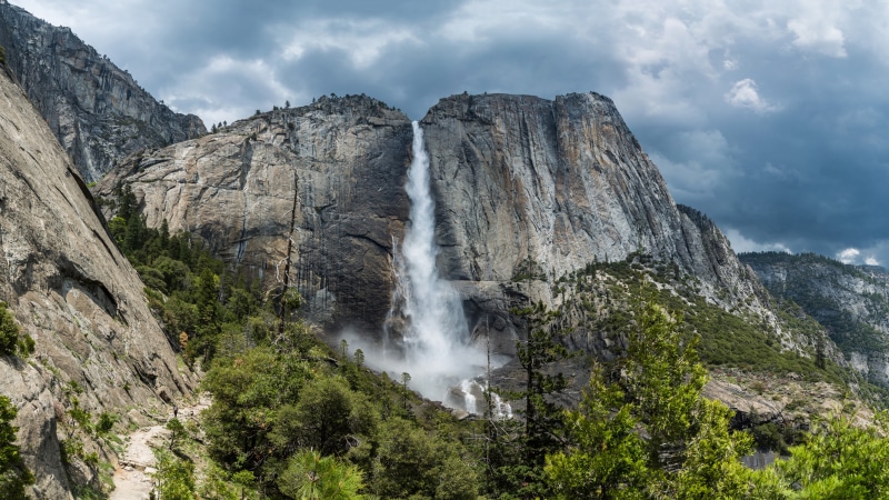 8K, beauty in nature, tourism, yosemite villag, no people, water, united states, yosemite falls, yosemite national park, formation, rock - object, cliff