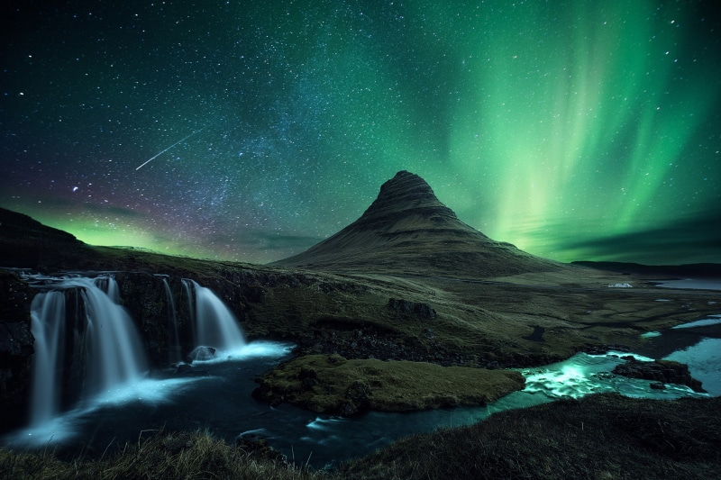 water, tranquil scene, Northern lights, landscape, Kirkjufell, sky, beauty in nature, no people, cold temperature, flowing water, waterfall, 1080P, the volcano