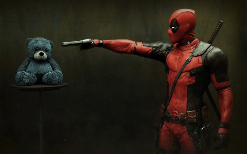 futuristic, plastic, red, danger, movie, art and craft, war, heroes, gun, 720P, Deadpool, security, standing, holding, government, men, toy Soldier, armed Forces