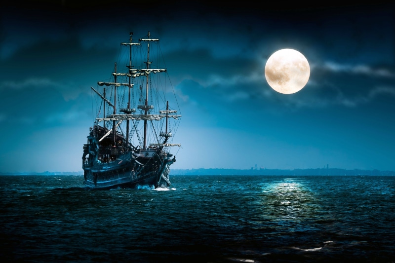 sailboat, Moon, planetary moon, black, night, horizon over water, sky, scenics - nature, outdoors, nautical vessel, 4K, ship, full moon, astronomy, pirates