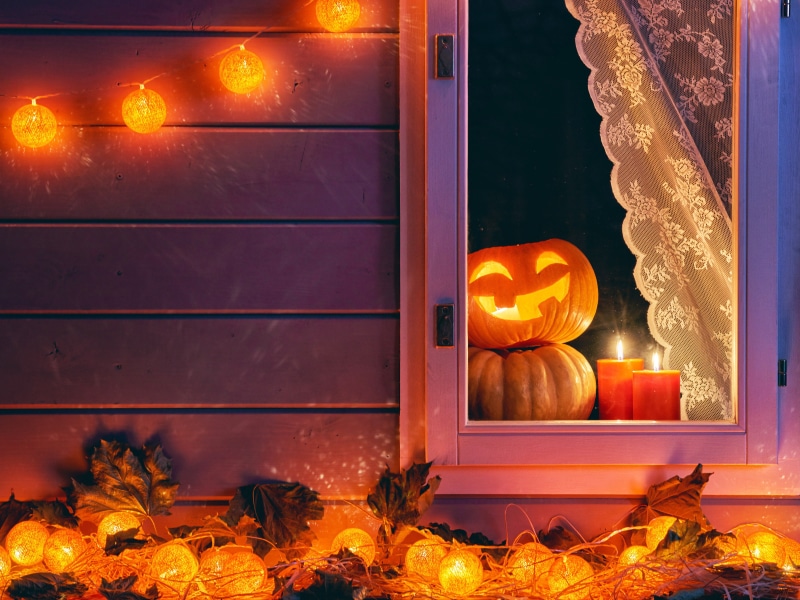 4K, night, autumn, Halloween, candle, pumpkin, window, Holidays