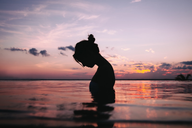 vacations, body, mike, cancun  mexico, water, monaghan, infinity pool, 70mm, f/2.8, reflection, lifestyles, 2K, dusk, outdoors, sea, sky, back Lit, silhouette