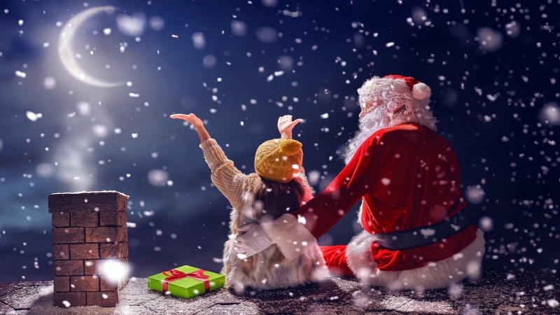 winter, snowfall, christmas night, moonlight, moon, fun, christmas, santa claus, child, holiday, 4K, night, roof, snowing