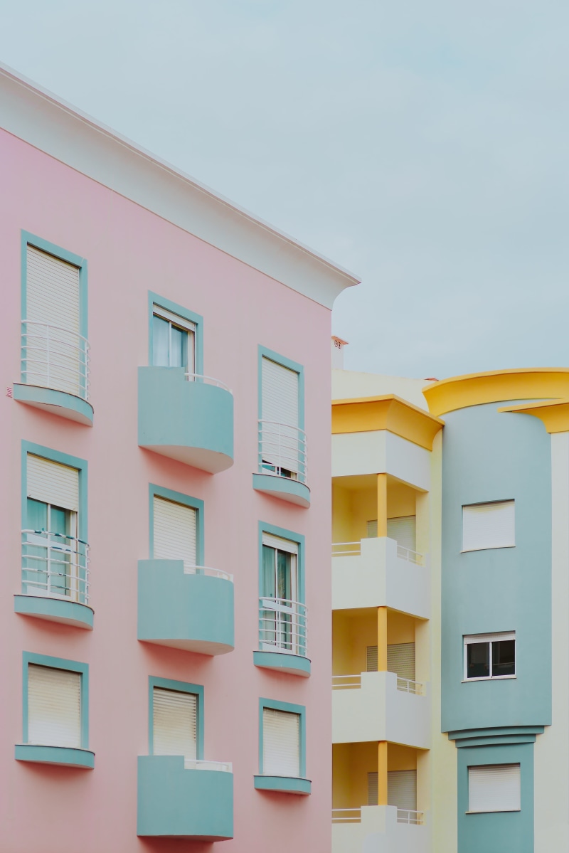 outdoors, apartments, day, Lagos, multi colored, balcony, Europe, 5K, minimal, portugal, architecture, building, pastel, buildings, apartment, light, sky