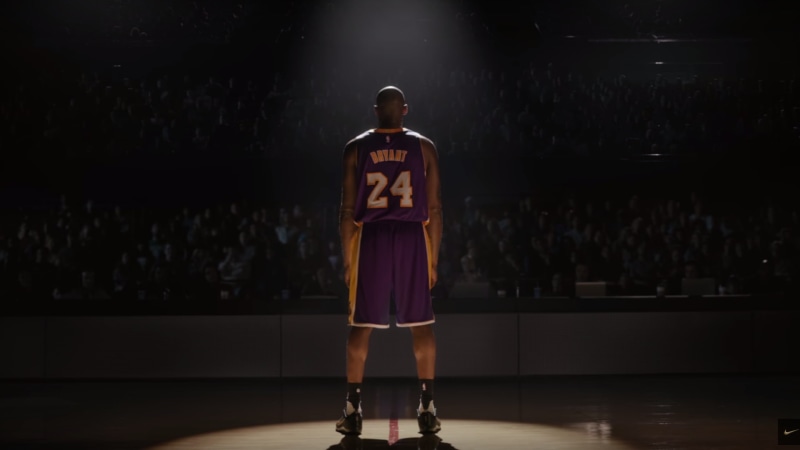 confidence, indoors, basketball - sport, sportsman, standing, clothing, full length, contemplation, adult, kobe bryant desktop, basketball - ball, success