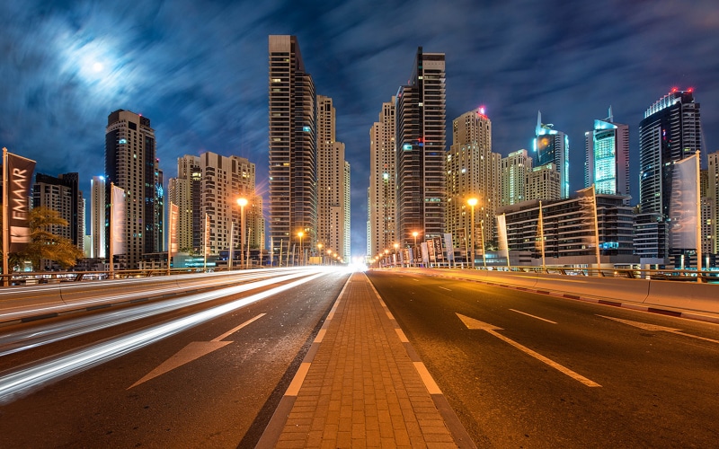 skyscraper, hd, office building exterior, transportation, hours, no people, financial district, laptop, united, cityscape, dubai, built structure, motion