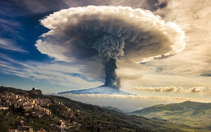 1080P, land, scenics - nature, non-urban scene, cloud - sky, volcanic crater, environment, eruptions, outdoors, power in nature, sky, eruption, no people