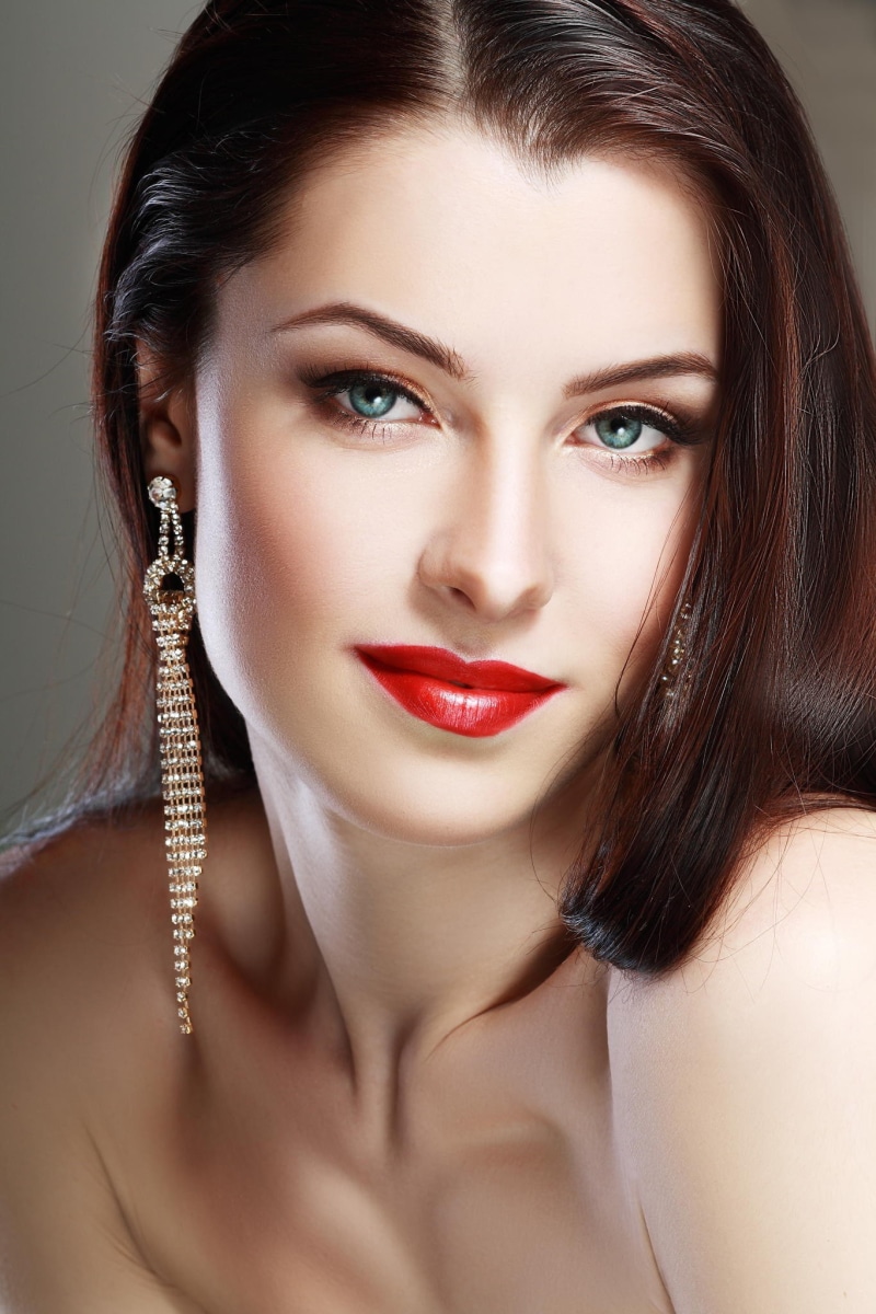 body part, headshot, beauty, 1080P, looking at viewer, make-up, beautiful people, glamour, young adult, hair, beautiful woman, luxury, model, portrait