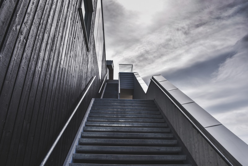 building exterior, building, no people, progress, leadership, photo, low, built structure, low angle view, outdoors, climbing, the way forward, growth