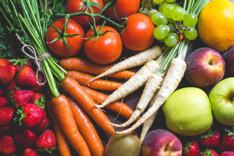 food and drink, apple - Fruit, abundance, strawberries, carrots, variation, freshness, organic, fruit, tomato, market, healthy Lifestyle, grapes, basket